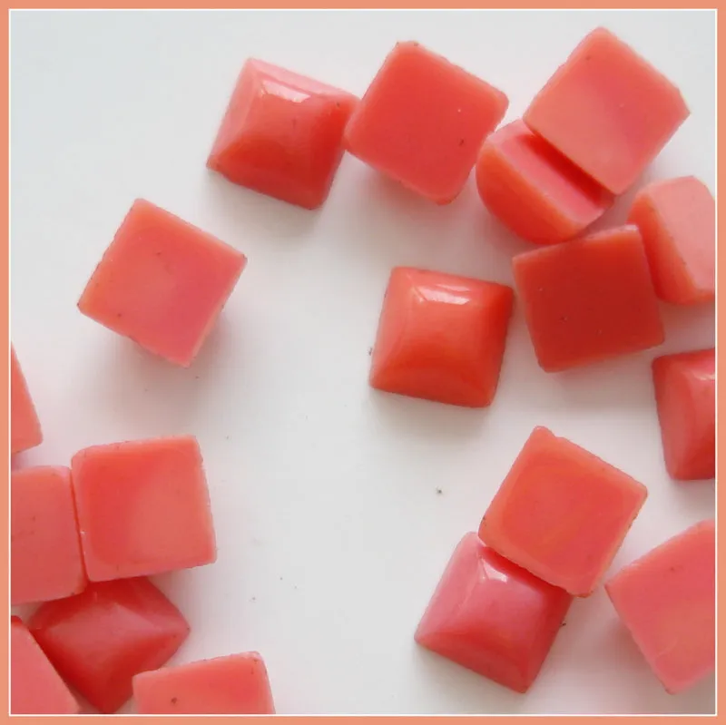 4mm (2062) Glass Coral Square Cabochon